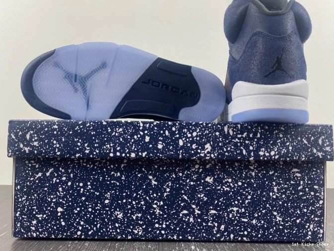 1st Kicks Air Georgetown Jordan FD6812-400 5 0714